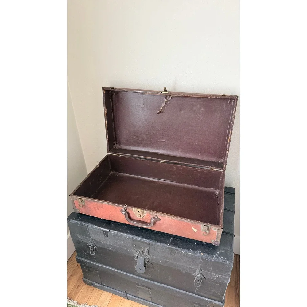 Vintage Burnt Orange Hard Shell Suitcase with Key Metal Trim